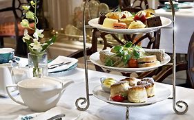 The Omni King Edward Hotel